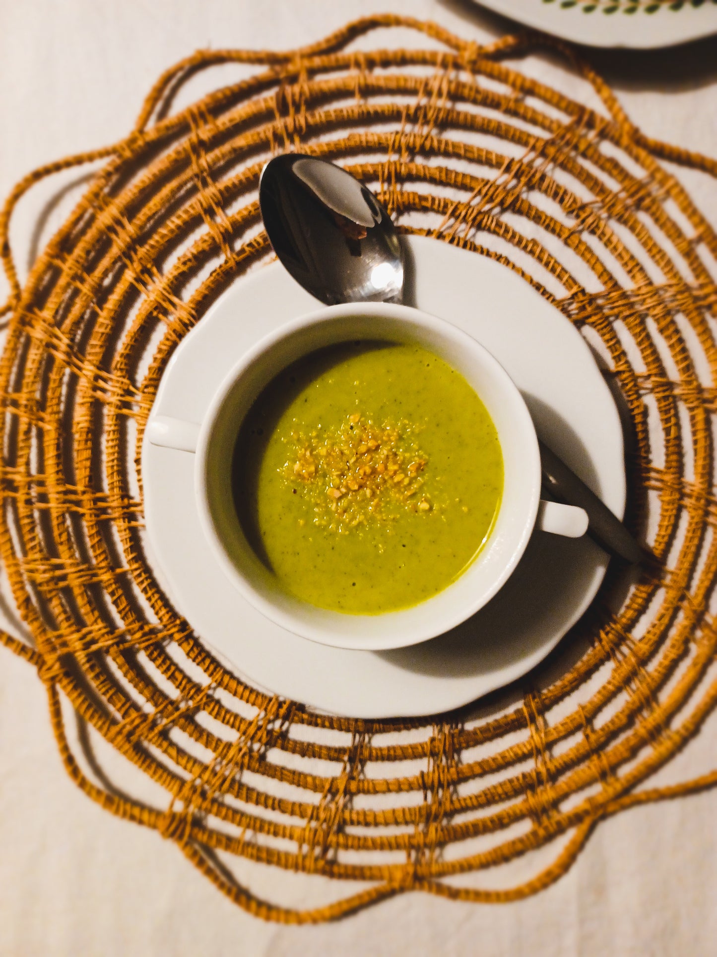 Sopa verde: Creme de brócolos e courgete (950ml)